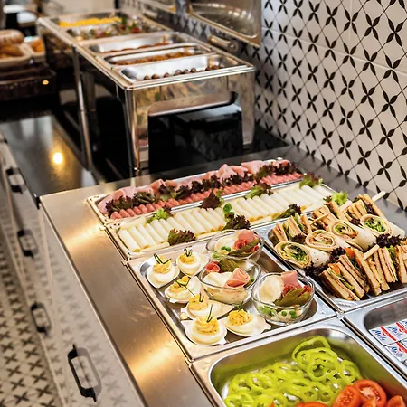 B&b, Reception 24 7, 800m Od-from R1, Free Parking 3* Banská Bystrica