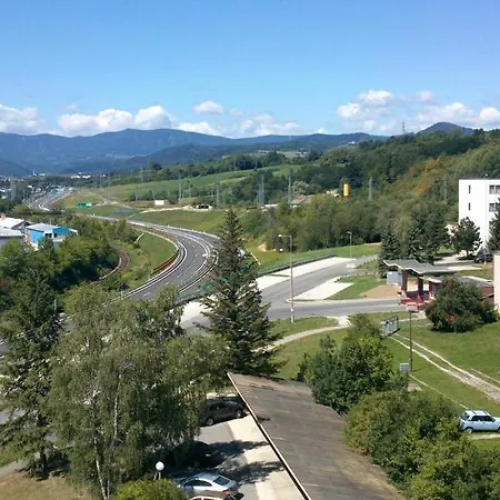 Hotel B&b, Reception 24 7, 800m Od-from R1, Free Parking 3*